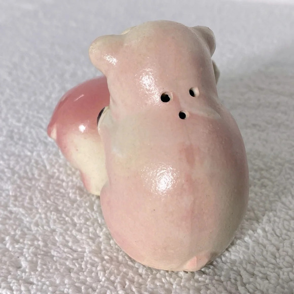 Vintage Ceramic Pigs Salt & Pepper Shakers - Picture 5 of 10